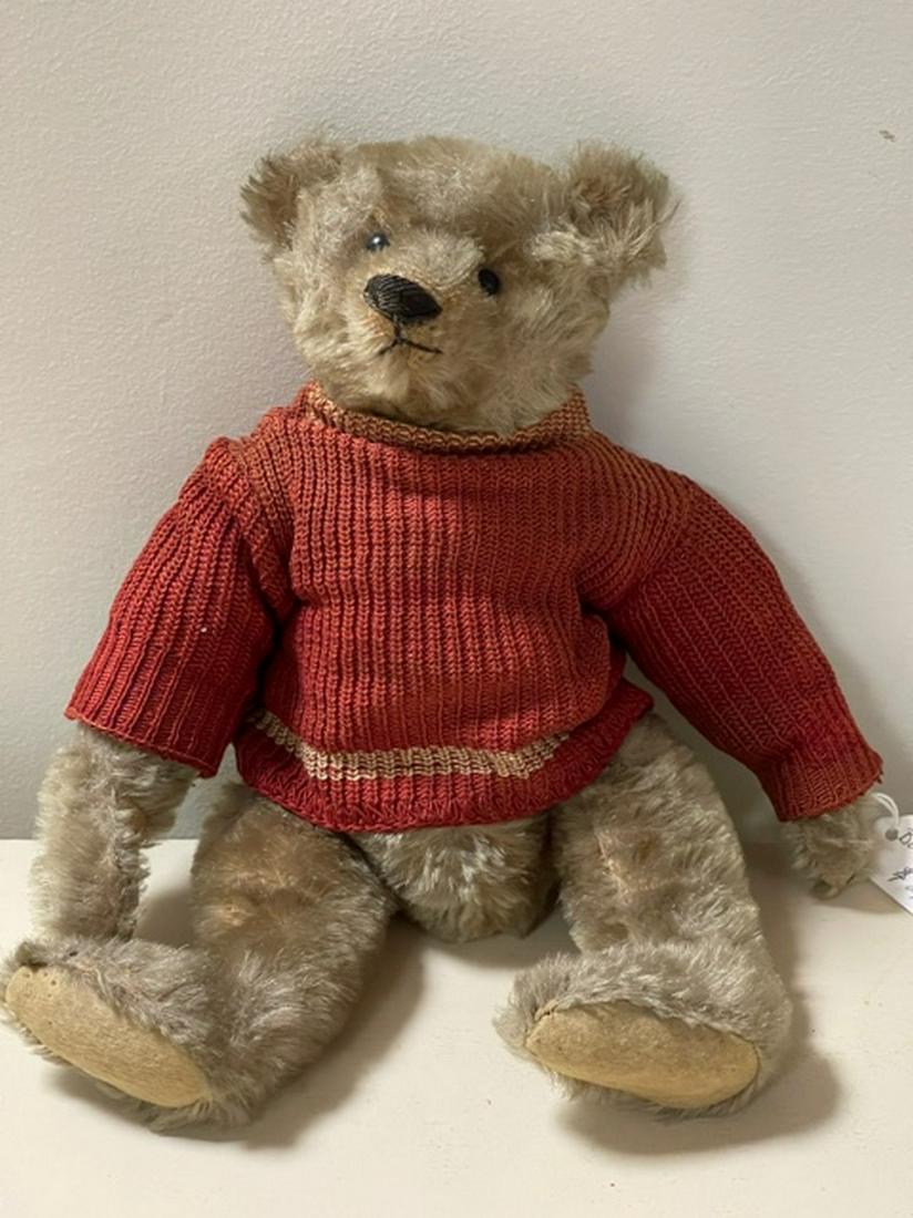 Early Steiff Bear Circa 1904 (1 of 2)
