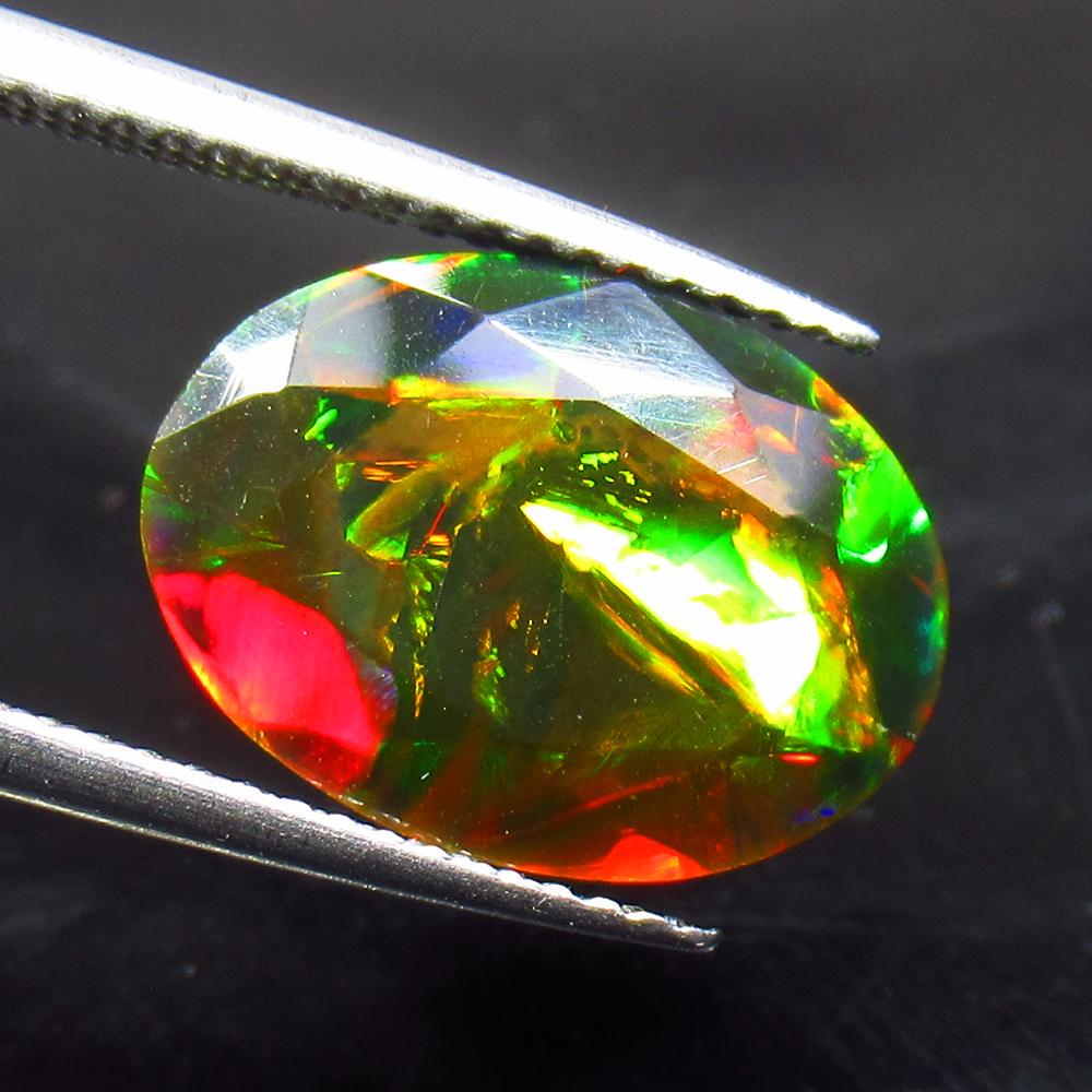 3.80 Ct Natural Ethiopian Black Fire Opal Oval Cut (1 of 3)