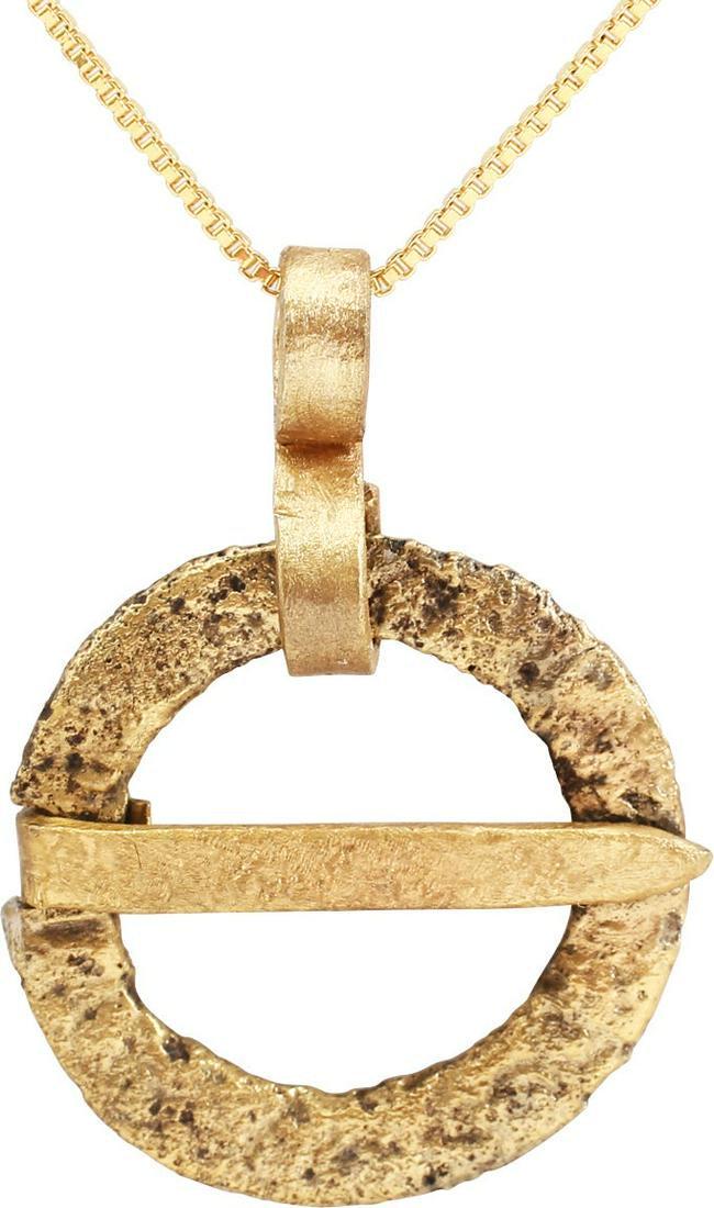 FINE VIKING PROTECTIVE ARMOR BROOCH NECKLACE, 10th-11th (1 of 3)