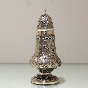 Early 19th Century Antique George IV Sterling Silver: Title: Early 19th Century Antique George IV Sterling Silver Sugar Caster Glasgow 1825 Robert Gray & SonsDescription: A truly rare piece of Glaswegian silver. A very rare and highly collectable late