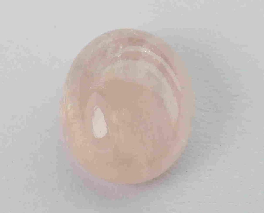 2.91 Natural Morganite: No Reserve! Title: 2.91 Natural Morganite Additional Information: Gemstone : Natural Morganite Shape and cut : oval cabochan Weight : 2.91 Carats Measurements : 10x8 mm Color : Peach Transprancy : Tra