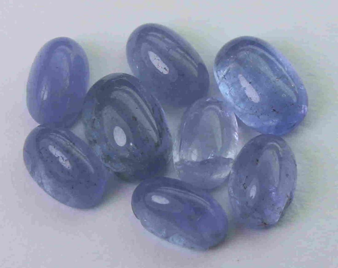 5.22 cts Natural Tanzanite Lot: No Reserve! Title: 5.22 cts Natural Tanzanite Lot Additional Information: Gemstone : Natural Tanzanite Shape and cut : Oval cabochan Weight : 5.22 Carats Measurements : 6.91x4.80x3.23 mm, 5.72x3.93x2.
