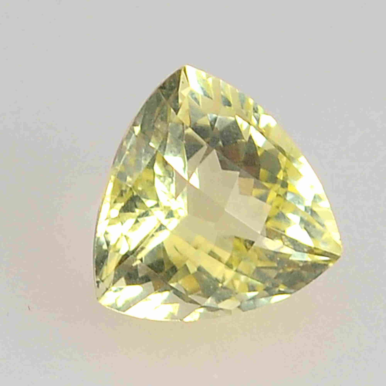 6.95 Carat Yellow Color Natural Trillion Lemon Quartz: No Reserve! Title: 6.95 Carat Yellow Color Natural Trillion Lemon Quartz Loose Gemstone 1 Pieces Brand: Gems Trading Center Gemstones: Lemon Quartz Carat Weights: 6.95 Size/Dimensions: 9H x 13L x 13W 