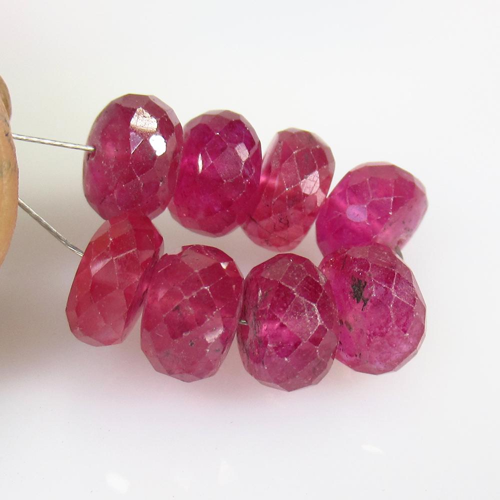 24.05 Ctw Natural 8 Mozambique Red Ruby Round Beads (1 of 2)