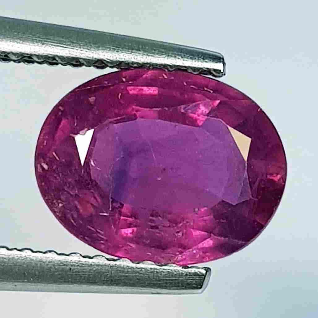 1.98 ct Natural Pink Sapphire (1 of 5)