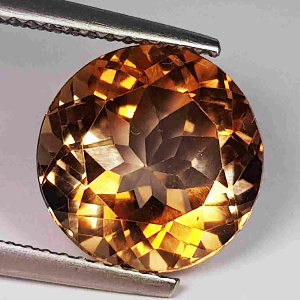 5.62 ct Natural Champagne Topaz Round Cut (1 of 5)