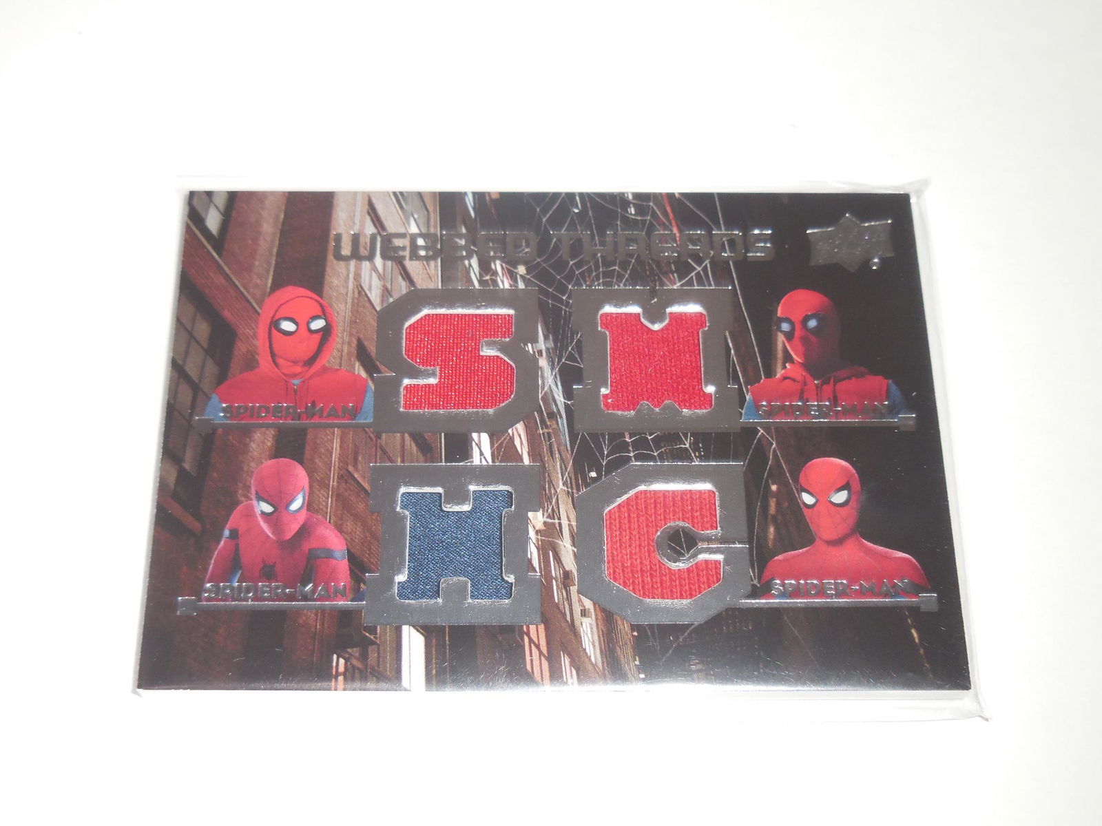 2017 UD MARVEL SPIDER MAN QUAD MOVIE USED RELIC CARD (1 of 2)