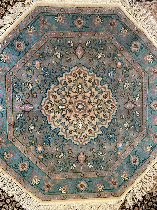 Oriental Hand Knotted Octagon Area Rug, Wool & Silk, (1 of 7)