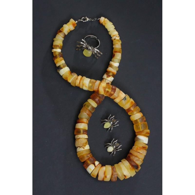 Baltic amber, Necklace, earrings and ring button spider (1 of 20)