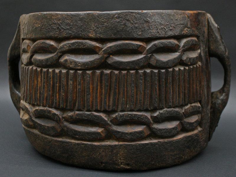 18th Century Tibetan Wood Vessel with Handles: 18th Century Tibetan Wood Vessel with Handles. Old native repairs. 14w x 9h inches, 35.5w x 23h cm. Reserve: $100.00 Shipping: Domestic: Flat-rate of $50.00 to anywhere within the contiguous U.S. Inte