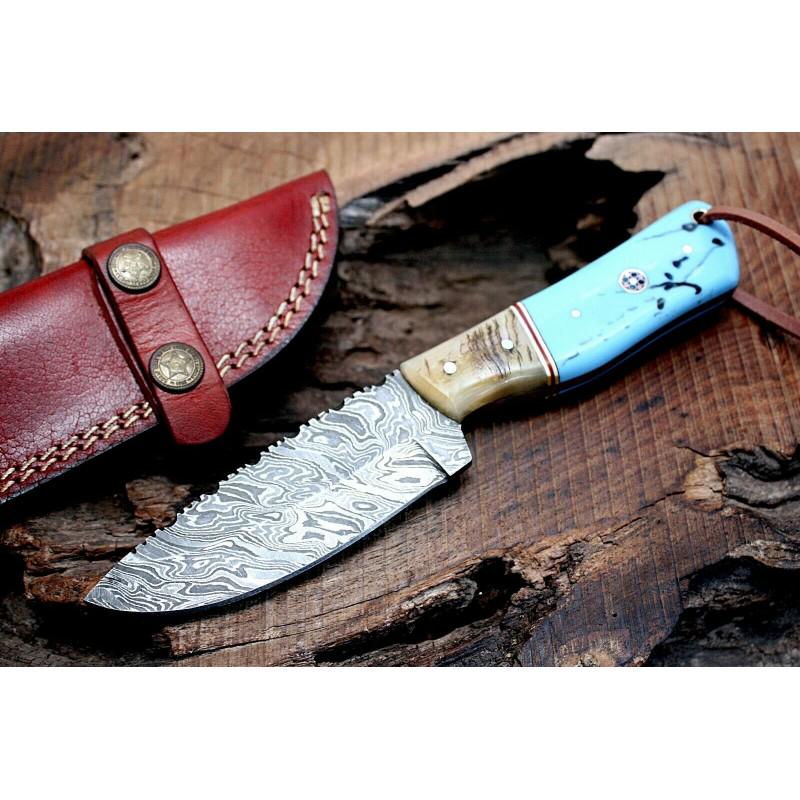 Everyday hiking camping damascus steel knife resin: Blade hardness â€“ 58-60 HRÐ¡ Total length â€“ 212 mm. Blade length - 102 mm. Handle length â€“ 110 mm. Blade Butt Thickness â€“ 3-4 mm Scabbardâ€“ included Everyday hiking 