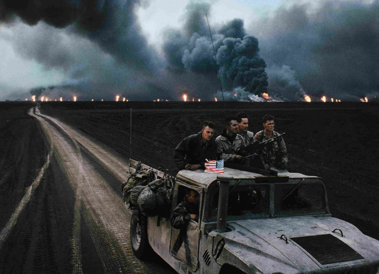 Bruno Barbey - Gulf War 1991 (1 of 1)