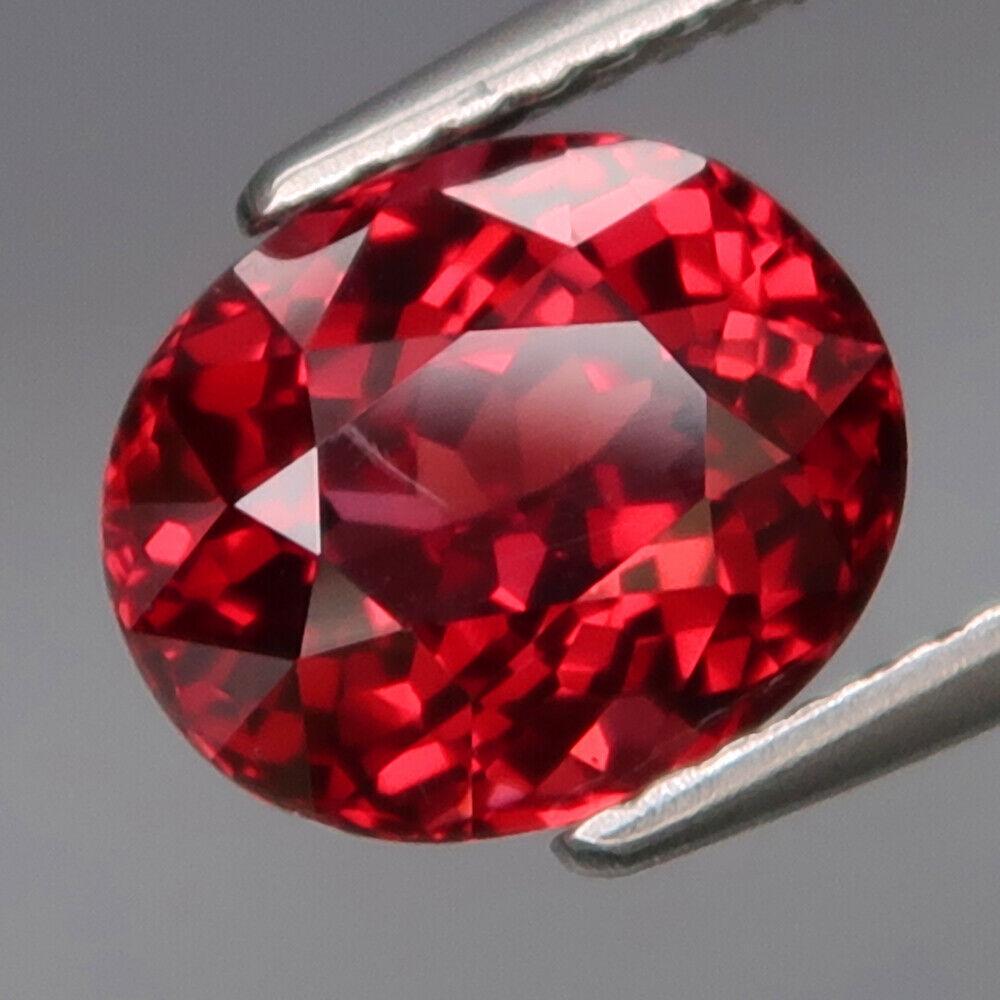 Best Color! Natural Pink Red Garnet 2,83 ct (1 of 2)