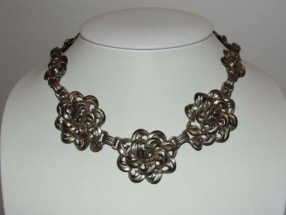 Victorian Pot Metal Floral Necklace and Bracelet Set (1 of 5)