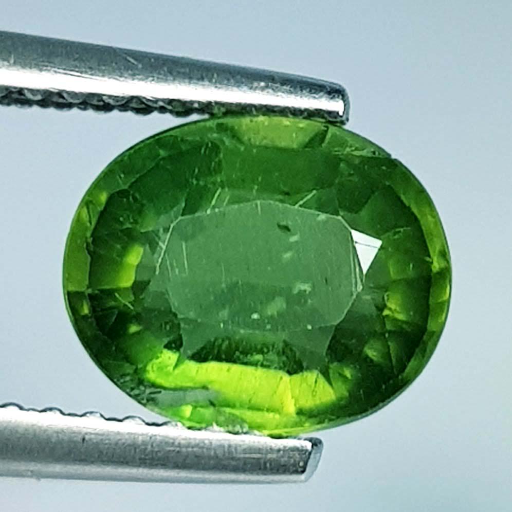 2.03 ct Natural Green Apatite (1 of 5)