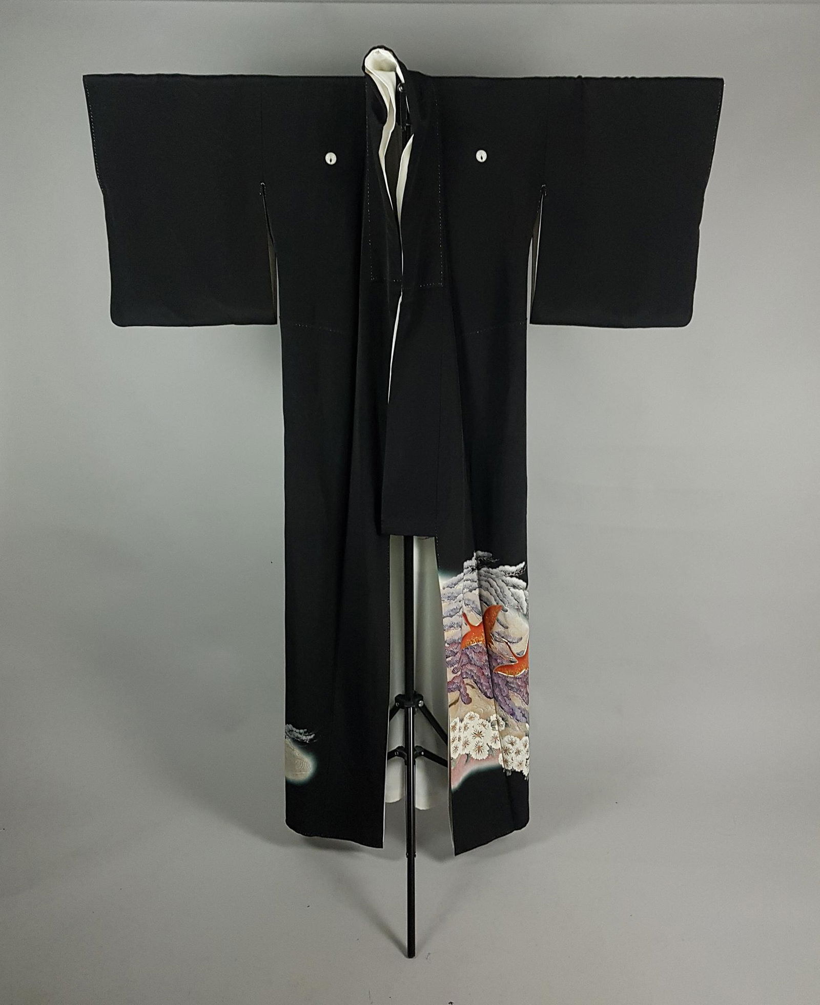 BLACK SILK EMBROIDED KIMONO (1 of 10)