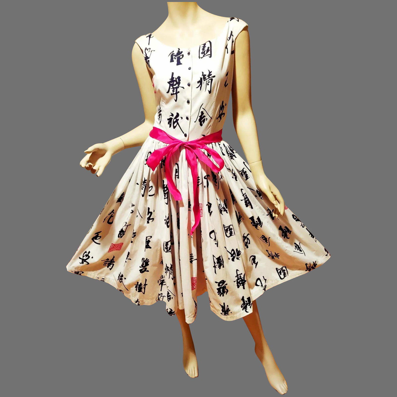 Vtg 1960's Full Sweep dress Oriental hand prints (1 of 7)