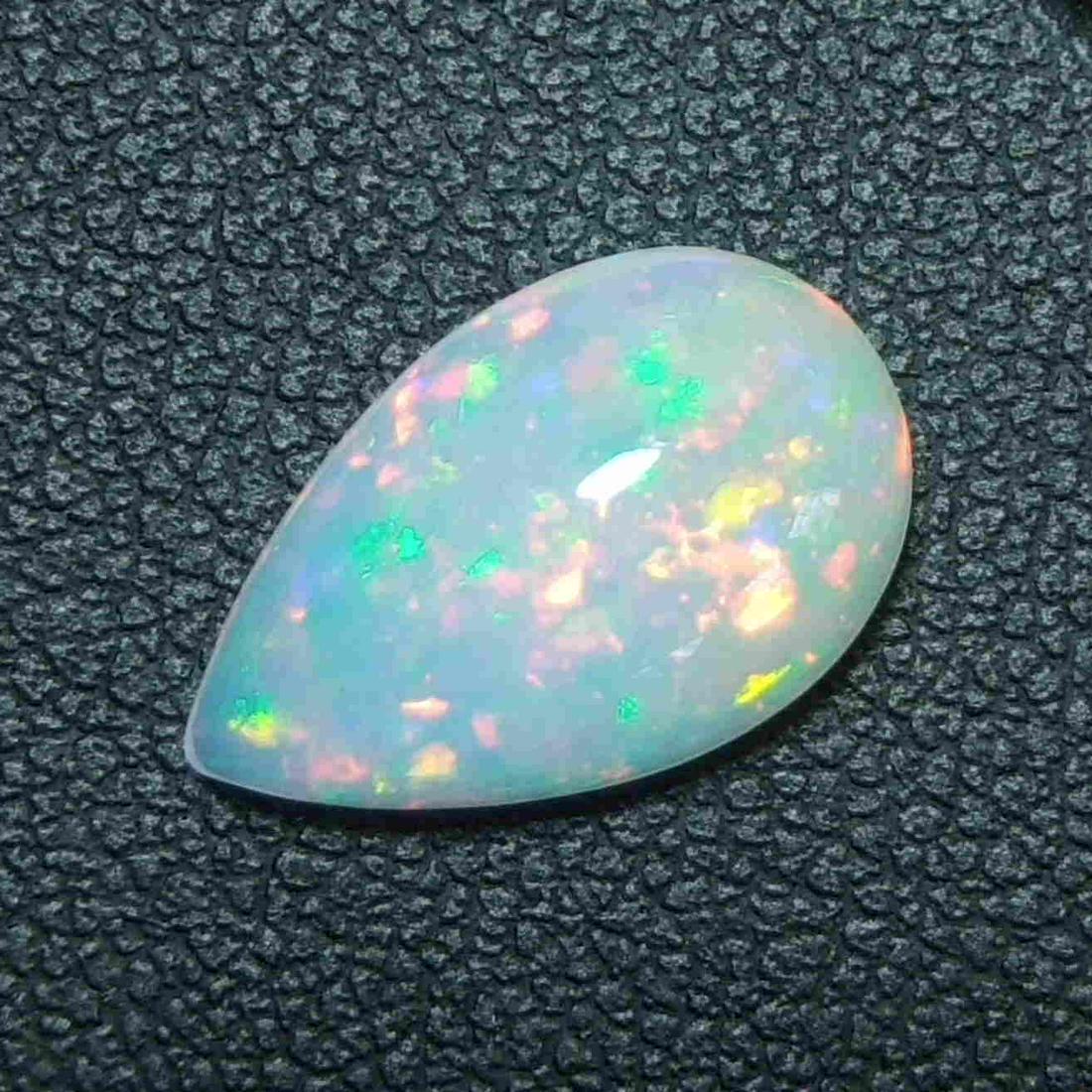 2.95 CTS GOOD LUSTER NATURAL ETHIOPIAN WELO OPAL PEAR (1 of 6)