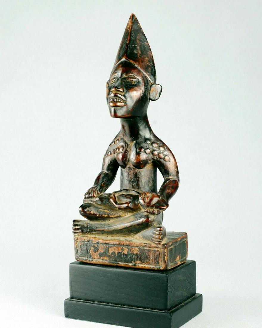 Cute Kongo YOMBE Phemba maternity figure Congo African (1 of 12)