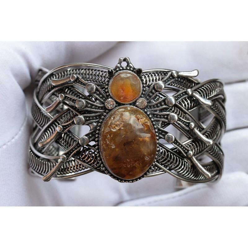 60g natural Baltic amber bracelet with Spider on it (1 of 15)