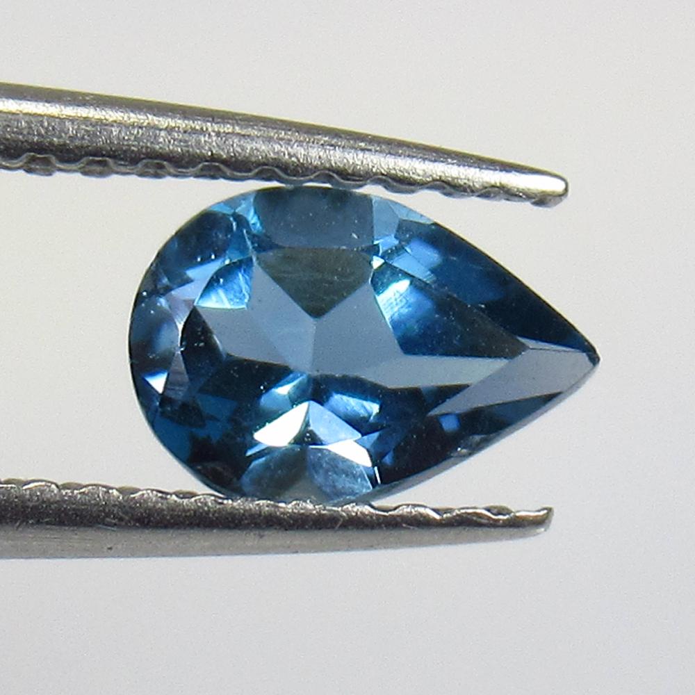 0.73 Ct Natural Royal London Blue Topaz Pear Cut (1 of 2)