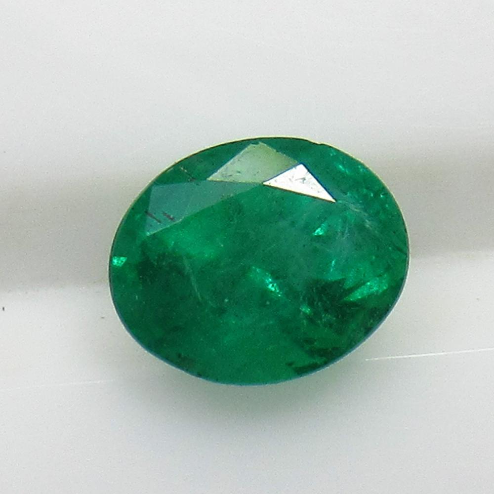 0.88 Ct Natural Zambian Emerald Oval Cut (1 of 2)