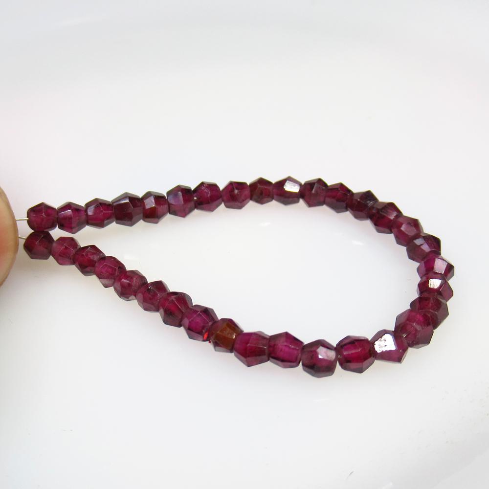 17.25 Ct Natural 34 Drilled Garnet Round Cut Beads (1 of 2)