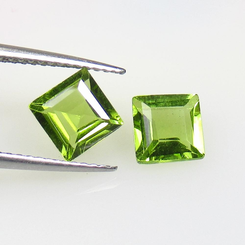 2.35 Ct Natural Pakistan Peridot Square Pair (1 of 2)