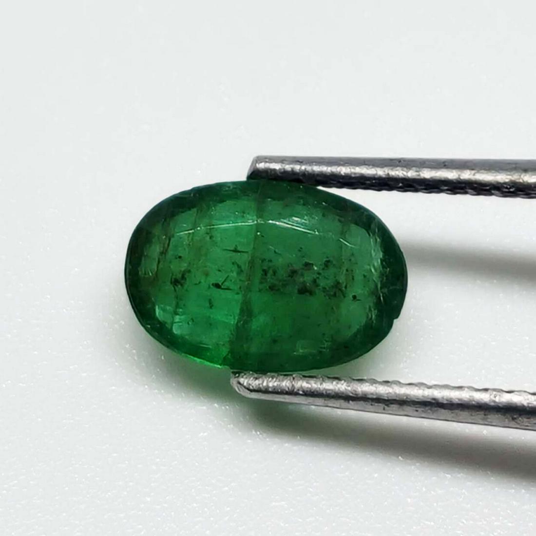 1.10 ct Natural Zambian Emerald: No Reserve! Title: 1.10 ct Natural Zambian Emerald Additional Information: Title: Zambian Emerald Gemstones: Emerald Carat Weights: 1.10 ct Clarity : SI Size/Dimensions: 9 x 6 x 3 mm Treatment : Color
