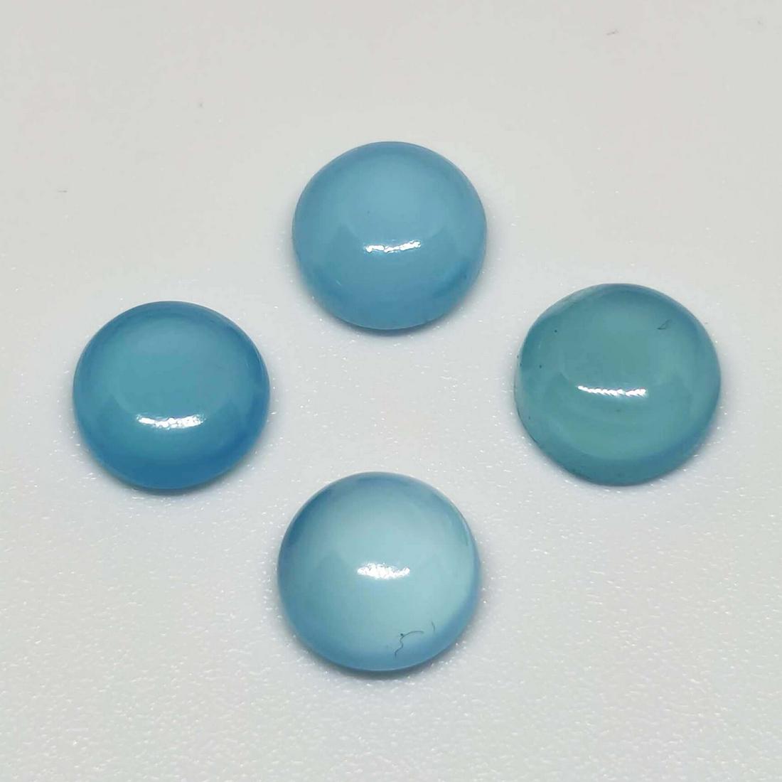 5.75 ct Natural Blue Chalcedony Lot: No Reserve! Title: 5.75 ct Natural Blue Chalcedony Lot Additional Information: Gemstones: Chalcedony Carat Weights: 5.75 ct Size/Dimensions: 7.7 x 7.7 x 4 mm Origin : India Materials: Chalcedony Weigh