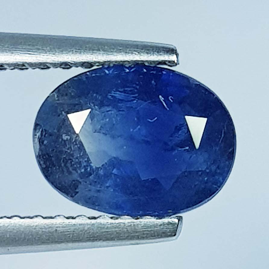 1.74 ct Natural Blue Sapphire: No Reserve! Title: 1.74 ct Natural Blue Sapphire Color/Clarity: Loosegemstone Gemstones: VS Carat Weights: 1.74 Size/Dimensions: 8.00 x 6.00 x 3.60 Additional Information: Oval - Burma Shipping: Dom