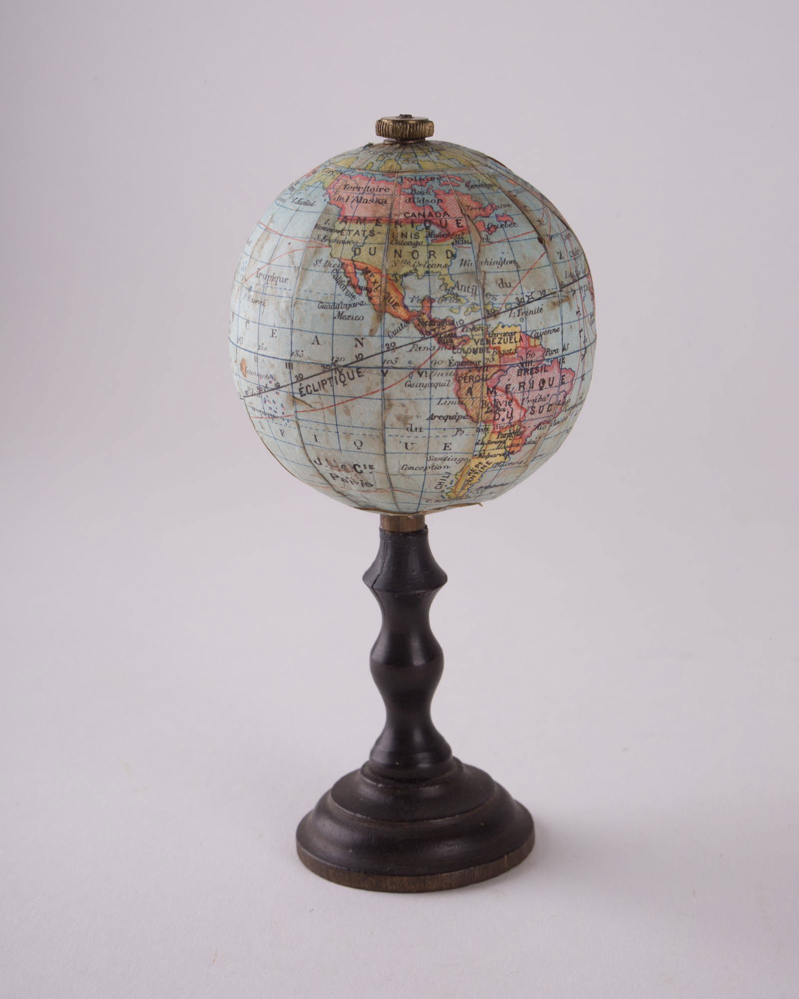 Small French Terrestrial Globe Lebegue (1 of 4)