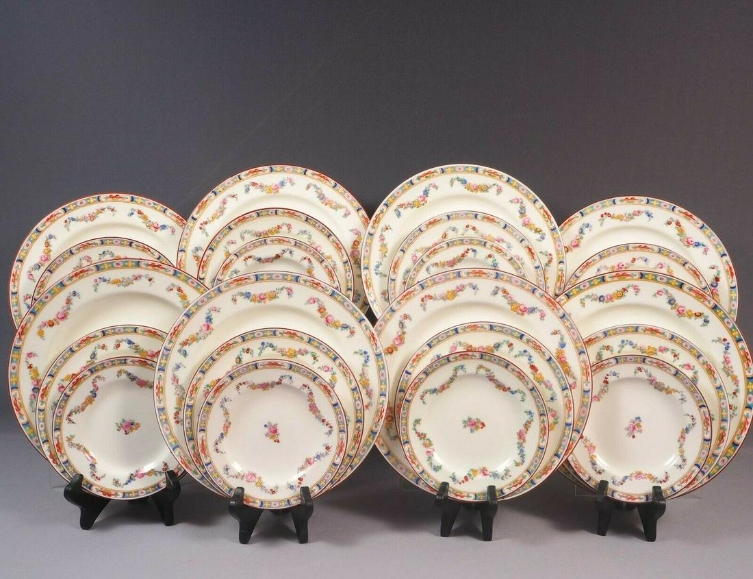 MINTON ROSE ANTIQUE Diner Set Plate Salad Bread (1 of 14)