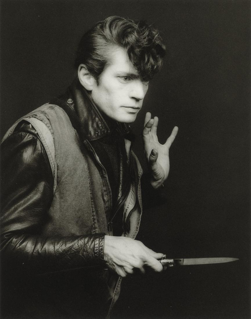 ROBERT MAPPLETHORPE - Self Portrait, 1983 (1 of 1)