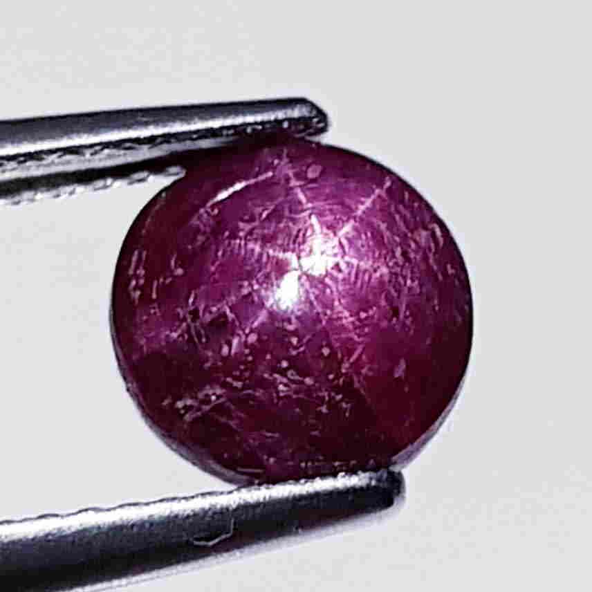 Natural Star Ruby 3.55 ct (1 of 4)