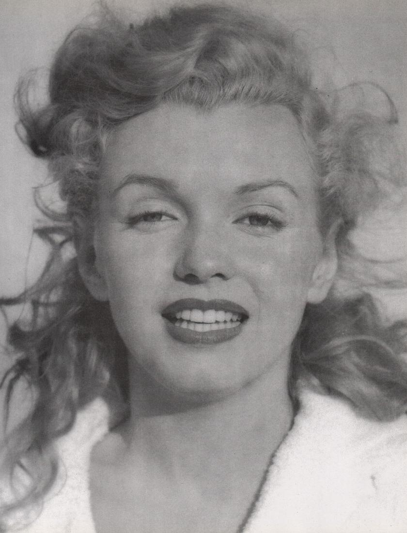 ANDRE DE DIENES - Marilyn Monroe (Norma Jean): Artist: ANDRE DE DIENES Print Title: Marilyn Monroe ( Norma Jean) Medium: Photo-lithograph Printed 1980's in the USA Image size (inches) approx. 12 x 9.5" Andre De Dienes De Dienes was a professional 
