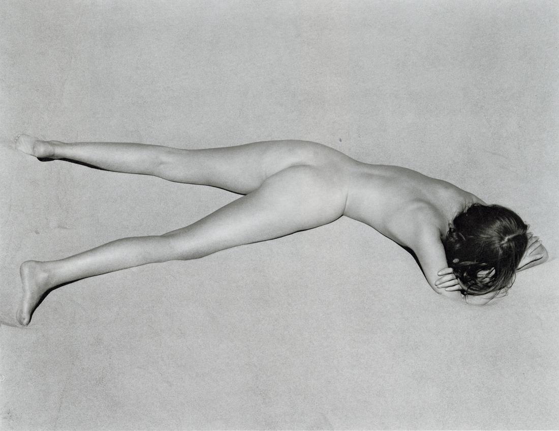 EDWARD WESTON - Nude, 1936: Artist: Edward Weston Title: Nude, 1936 Medium: Photo Litho, 1973, USA Dimensions: 9.45x7.25" Description: Heat Wax Mounted on 11x14" Conservation Board Artist Bio: Edward Henry Weston was a 20th-cent