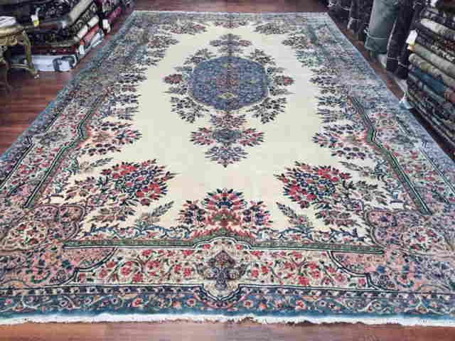 Antique Large size Persian kerman Rug1467 (1 of 12)