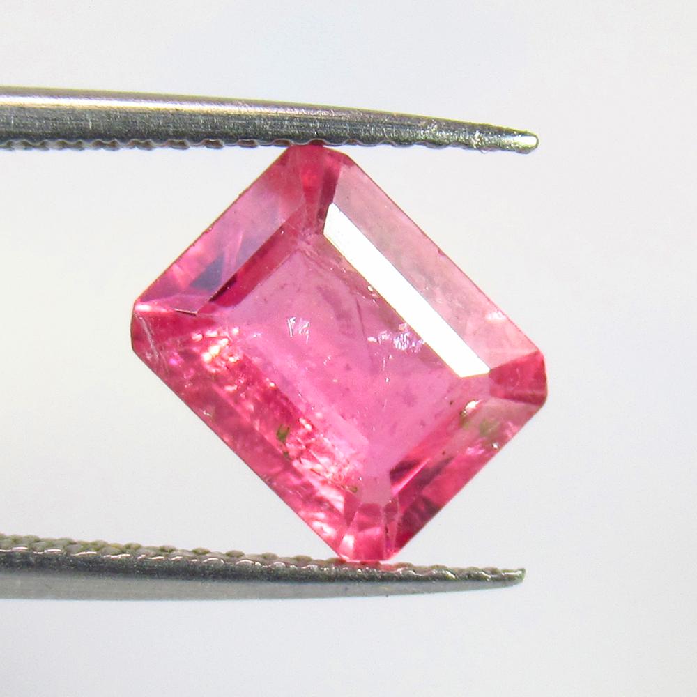 2.48 Ct Natural Pink Tourmaline Octagon Cut (1 of 2)