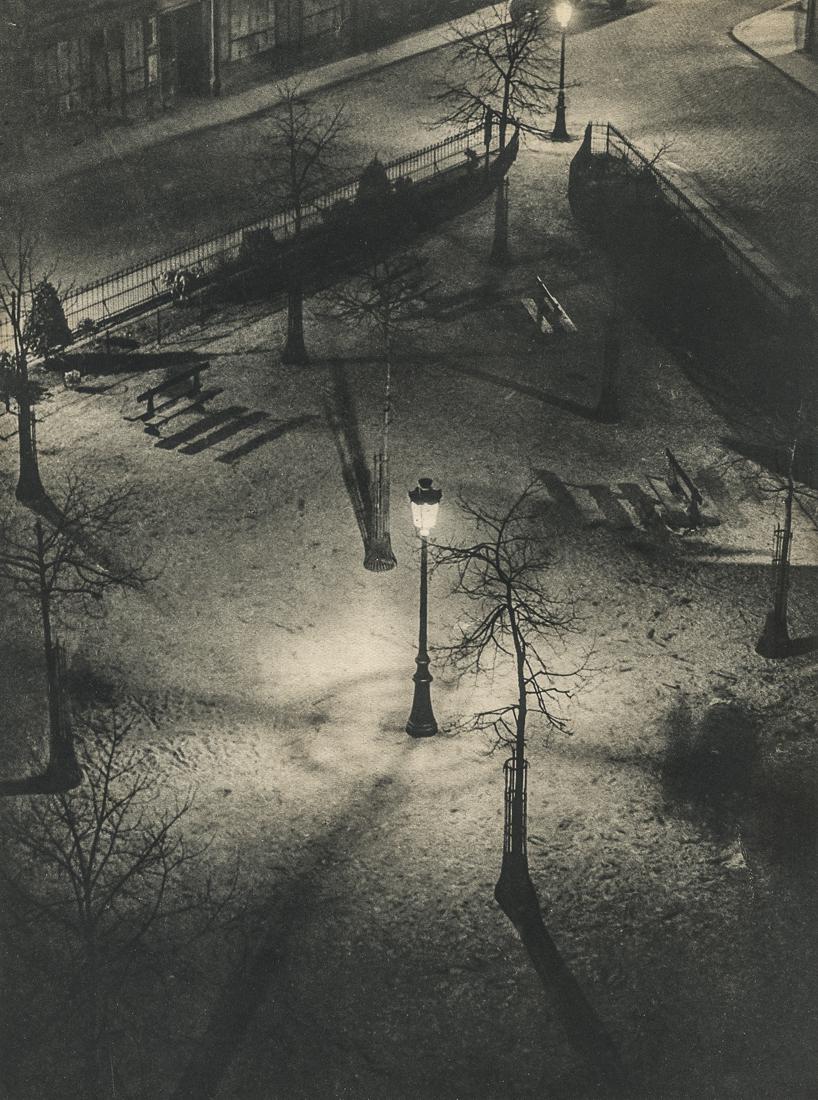 ANDRE KERTESZ - Evening Square, Paris, 1927 (1 of 1)