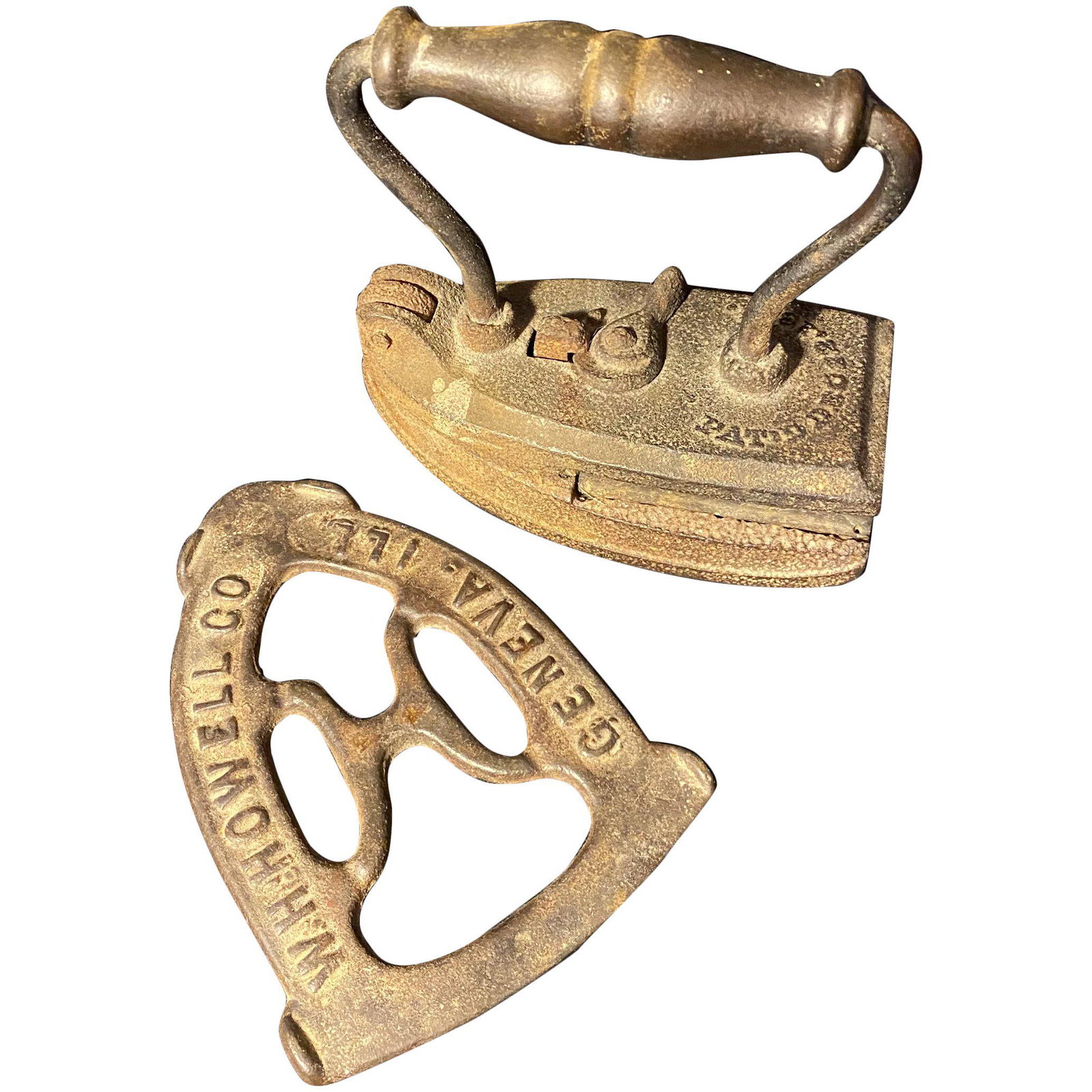 Antique Fluting/Smoothing Sad Iron and Trivet (1 of 9)