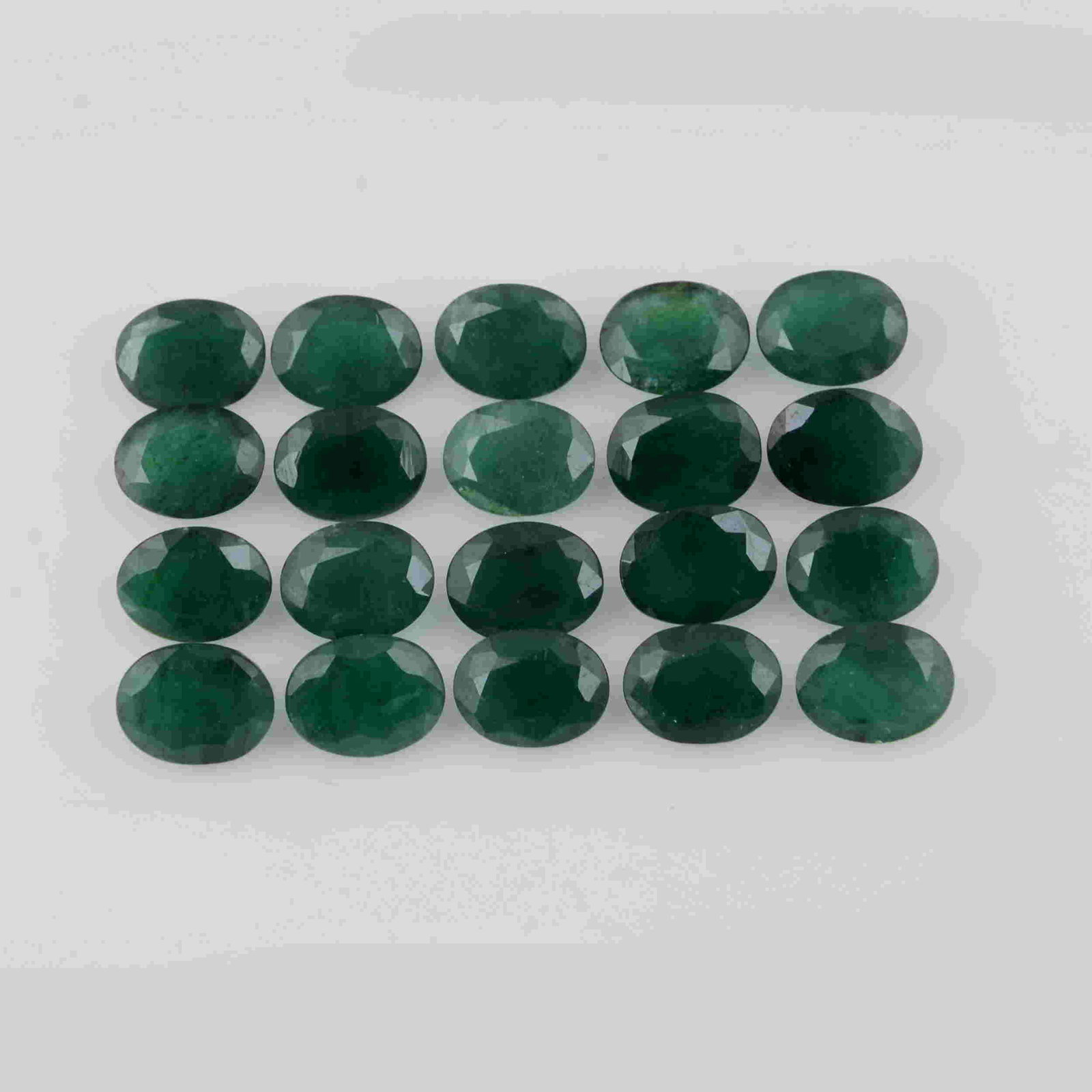 36.50 Carat Green Natural Oval Emerald Loose Gemstone (1 of 8)