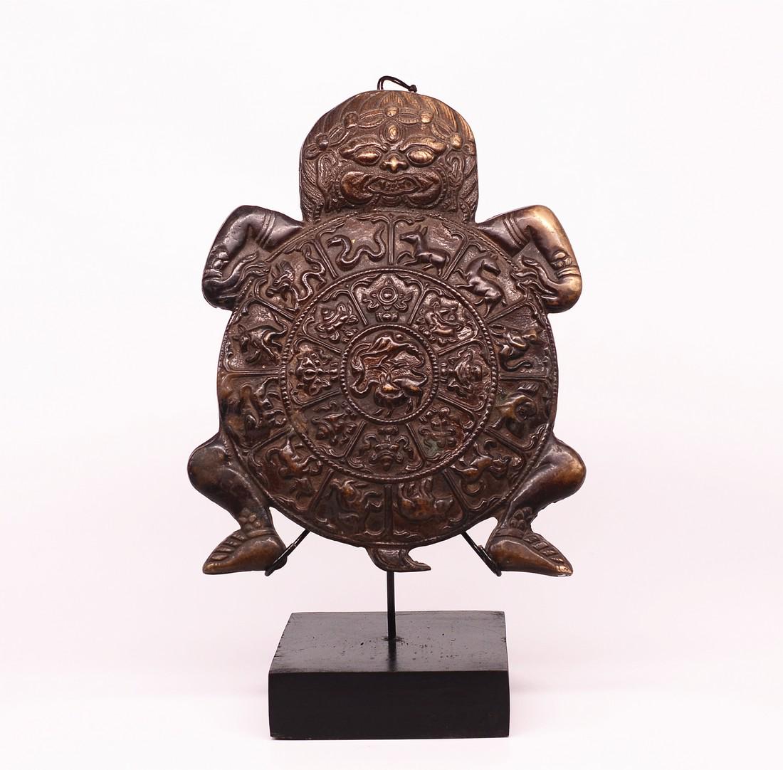 Tibetan antique bronze mask sculpture (1 of 7)