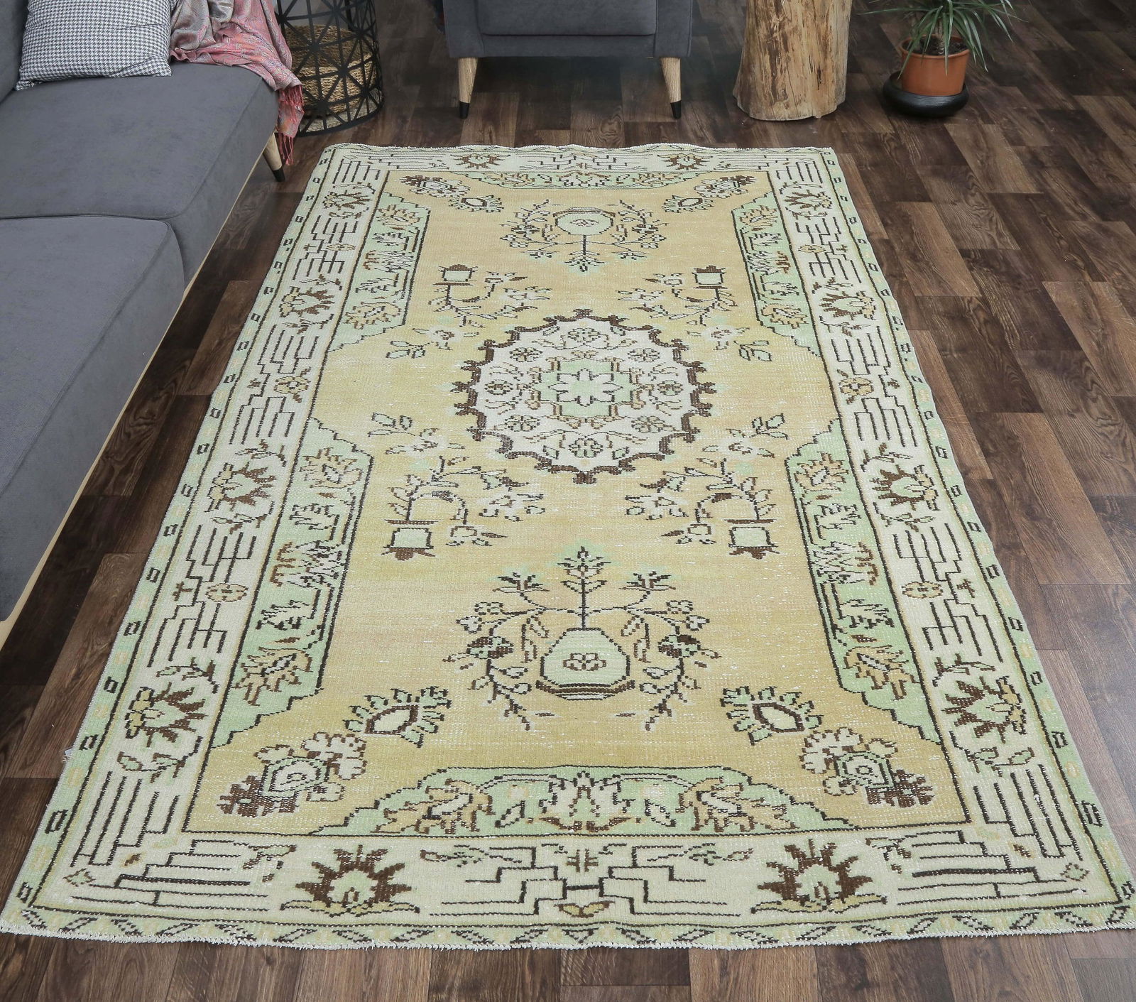 5x8 ANTIQUE PISTACHIO COLORED Oushak Turkish Handmade (1 of 7)