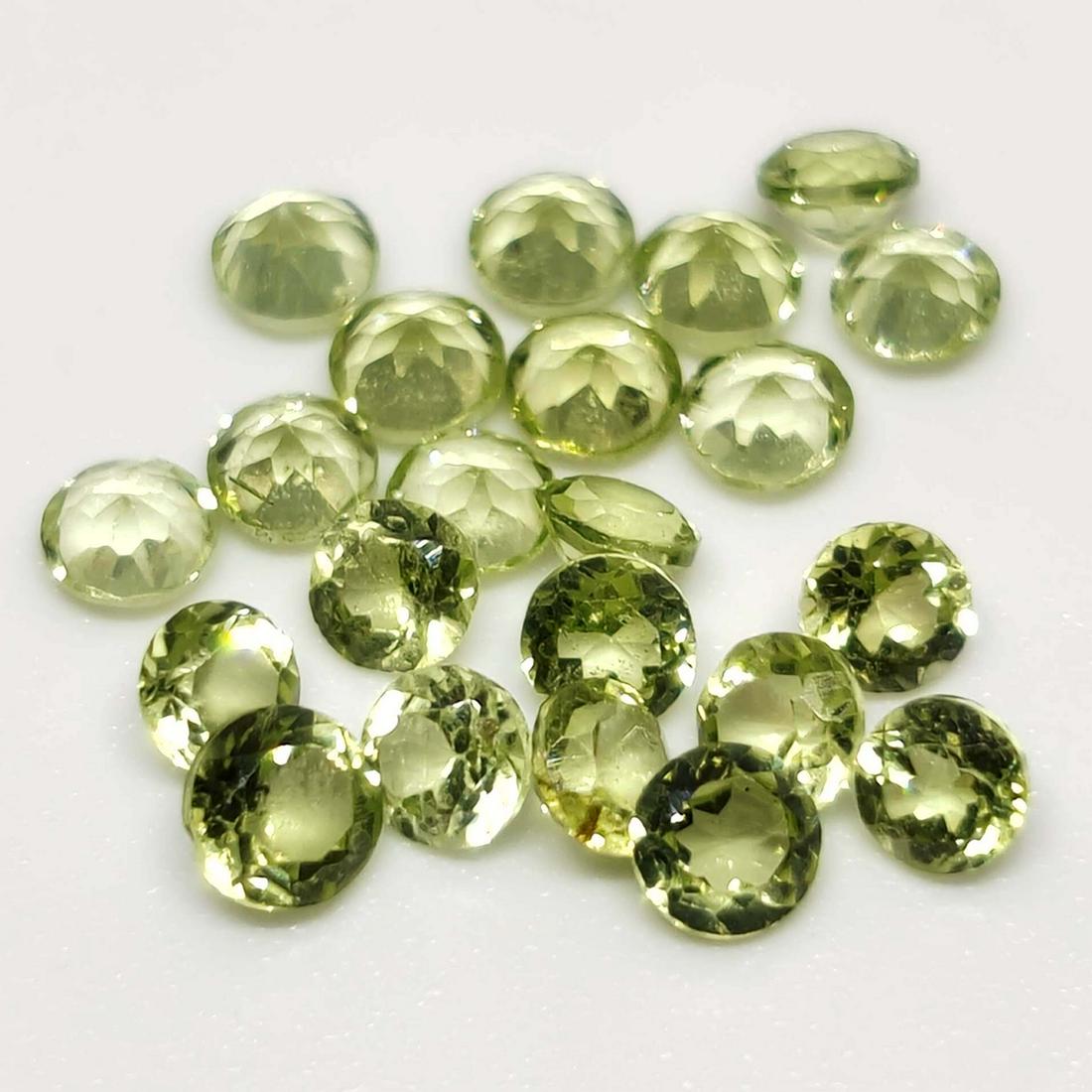 3 ct Natural Peridot Lot: No Reserve! Gemstones: Peridot Carat Weights: 3 ct Size/Dimensions: 3 X 3 mm Origin : Pakistan Shipping: Domestic: Flat-rate of $7.00 to anywhere within the contiguous U.S. International: Foreign ship