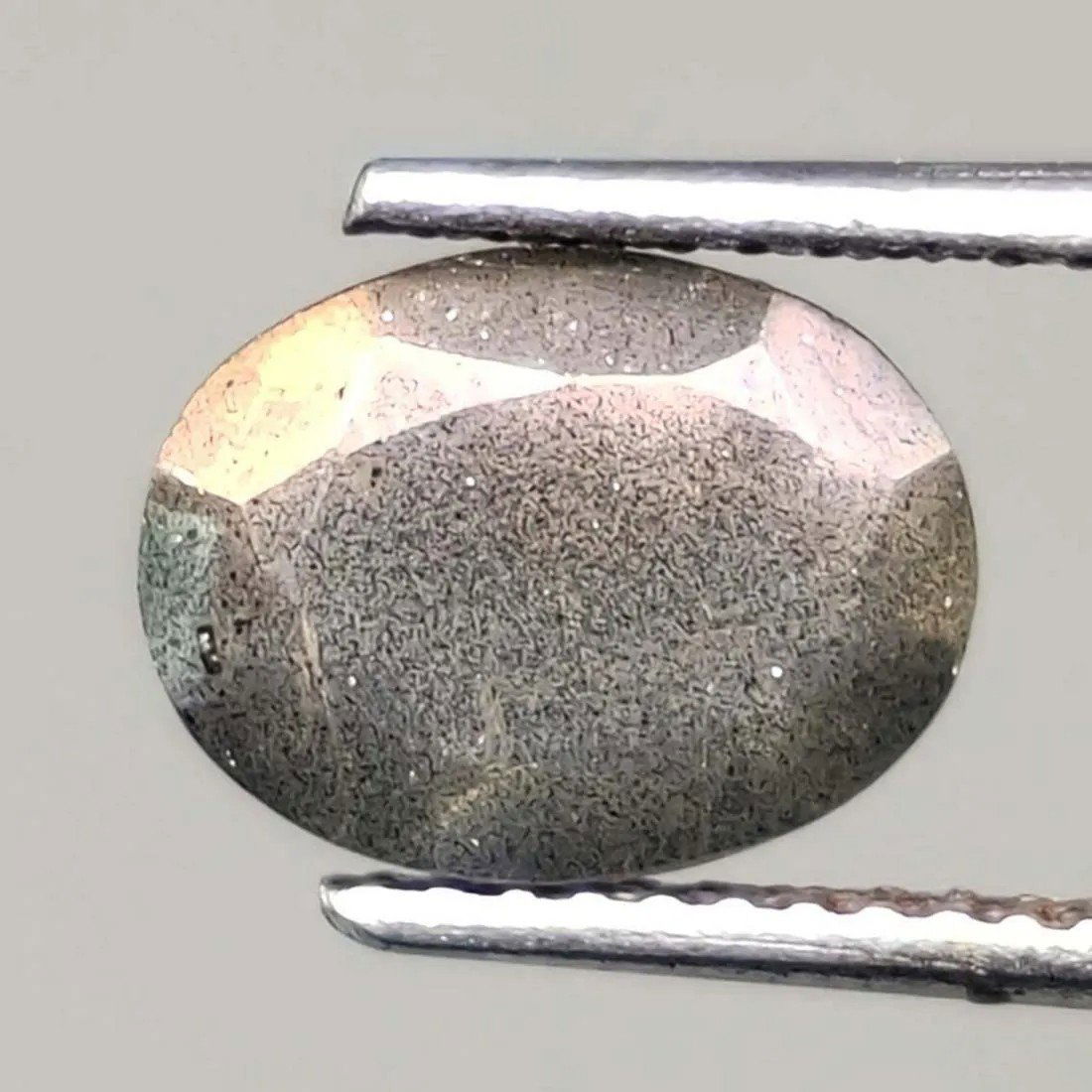 1.70 ct Natural Faceted Labradorite: No Reserve! Gemstones: Labradorite Carat Weights: 1.70 ct Size/Dimensions: 9 X 7 mm Origin : Labrador Shipping: Domestic: Flat-rate of $7.00 to anywhere within the contiguous U.S. International: Forei