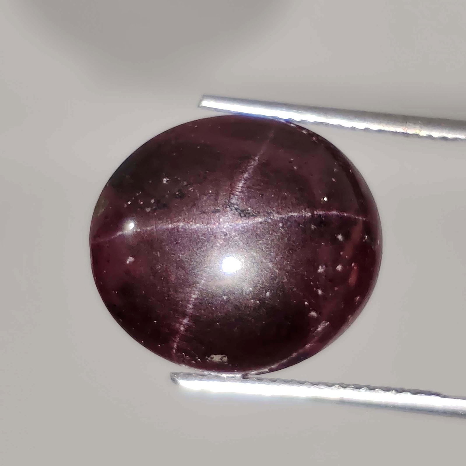 15.05 ct Natural Star Garnet (1 of 2)