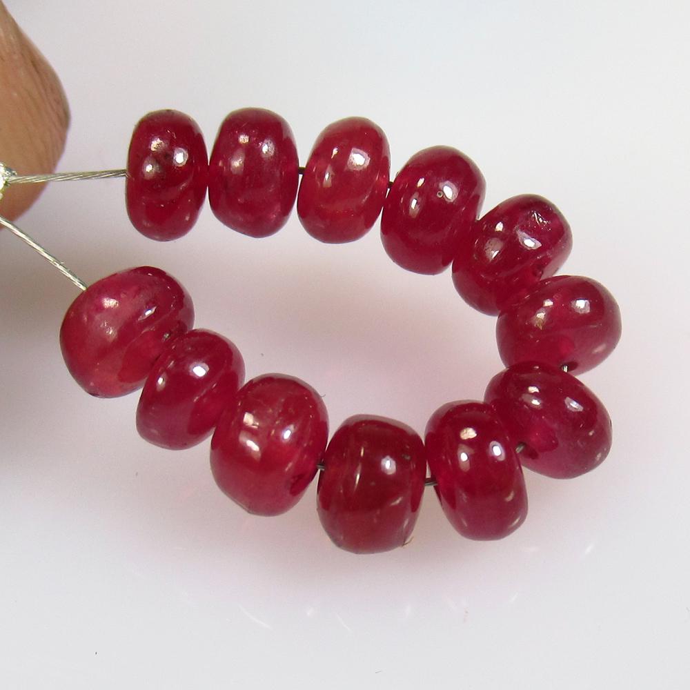 12.78 Ct Natural 12 Mozambique Red Ruby Round Beads (1 of 2)