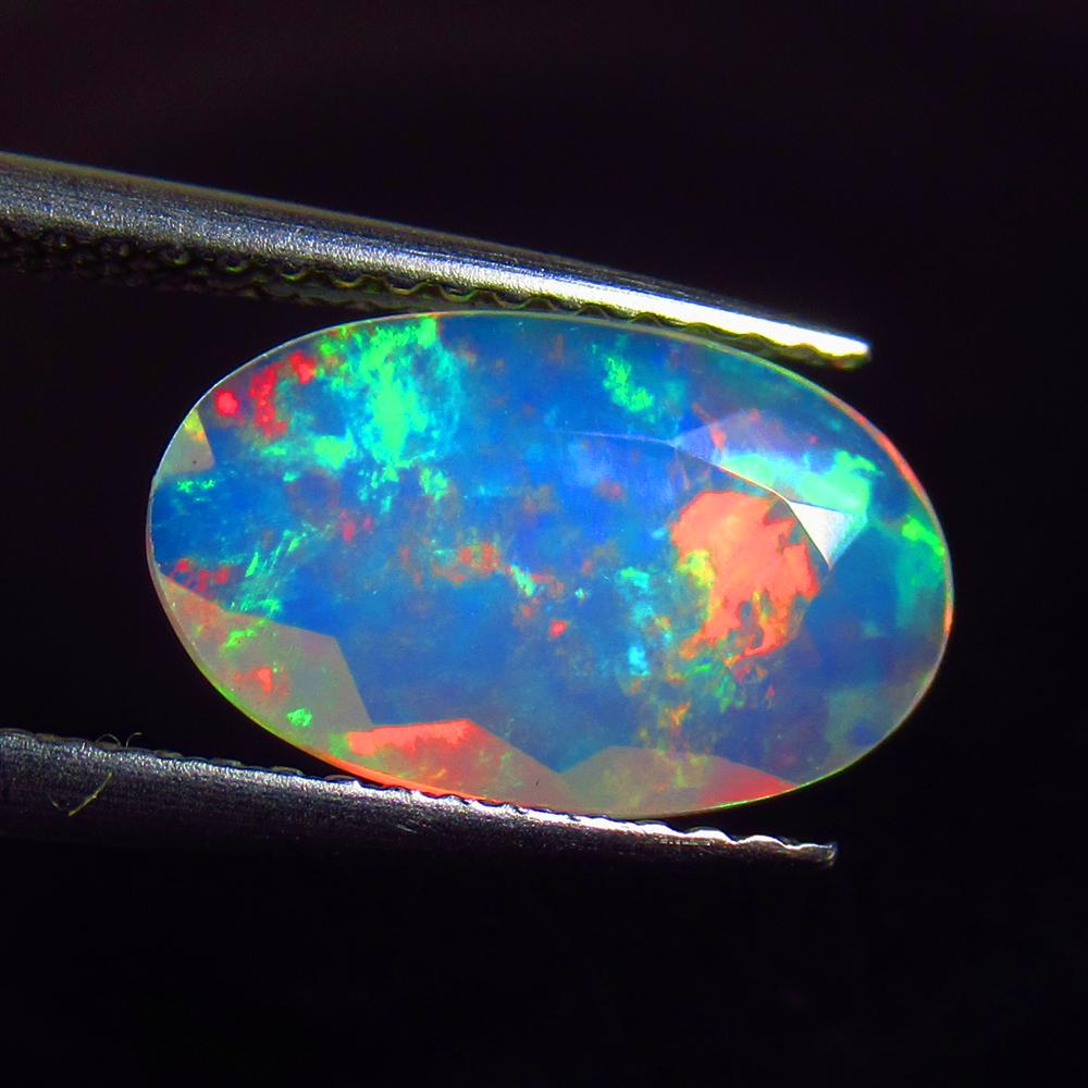 1.33 Ct Natural Ethiopian Multicolor Fire Opal Oval Cut (1 of 2)