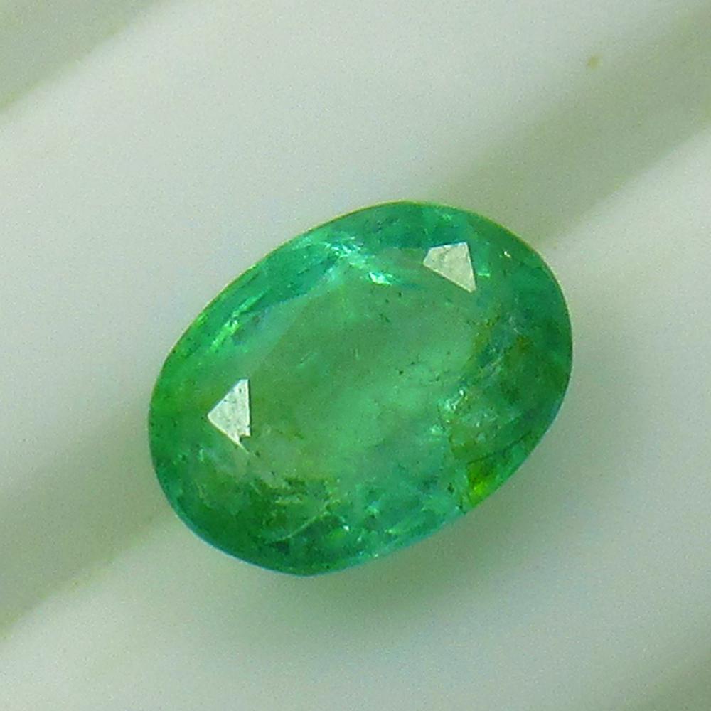 1.70 Ct Natural Zambian Emerald Oval Cut (1 of 2)